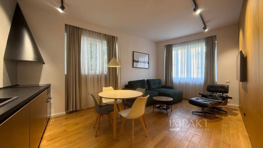 Apartament cu 2 camere semidecomandat în Ultracentral