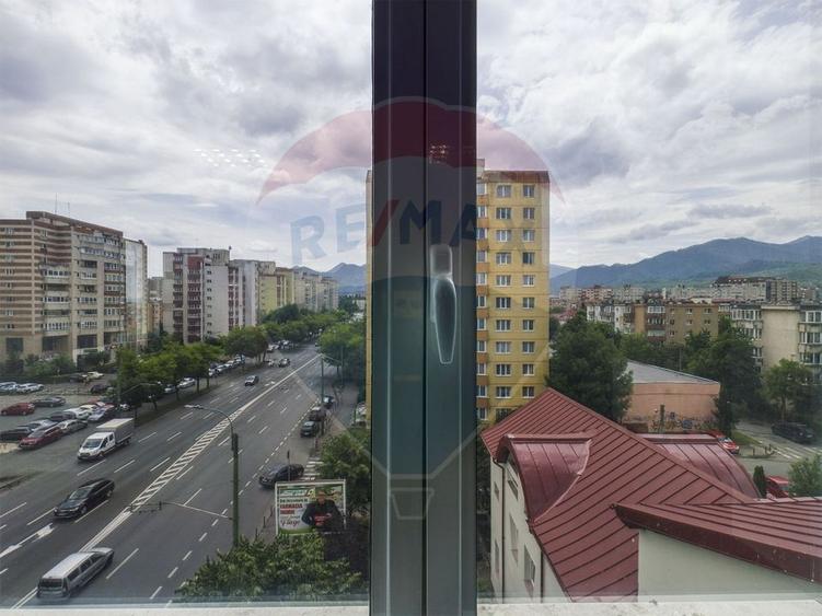 Birou, de 79 mp, în Vlahuță