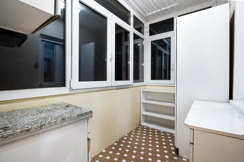 Apartament cu 2 camere decomandat în Baba Novac