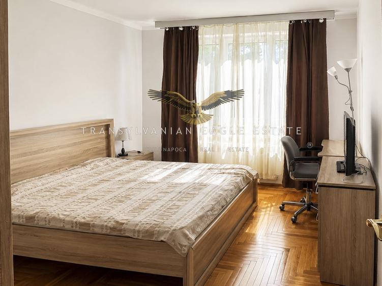 Apartament cu 3 camere semidecomandat, mobilat în Zorilor