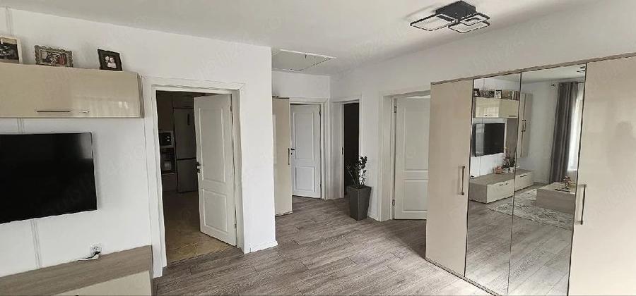 Proprietar, vand casa in Hemeius, langa Parcul dendrologic - 6