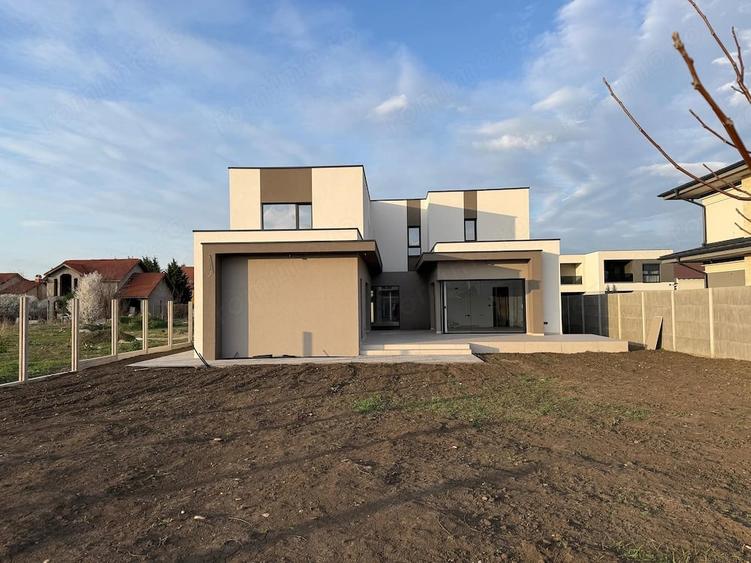 Locuinta individuala in stil contemporan - 13