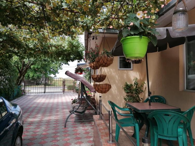 Casă individuală cu 3 camere cu Canalizare în Petelea