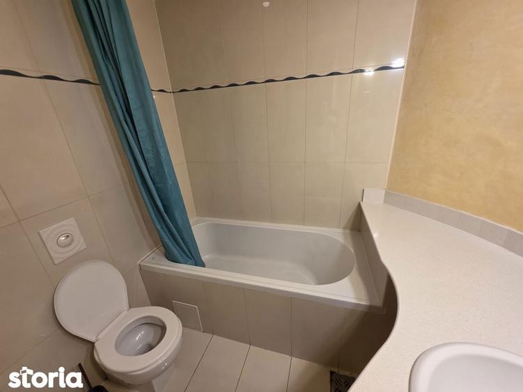 Apartament cu 2 camere decomandat în P-ța Victoriei