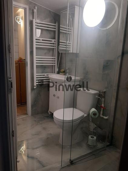 Spațiu comercial, de 60 mp, în Andronache