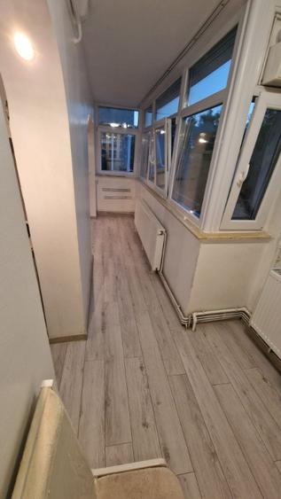 Apartament cu 3 camere decomandat, mobilat în Galata