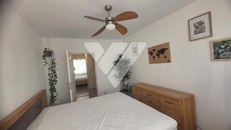 Apartament cu 3 camere decomandat, mobilat în Mihai Viteazul