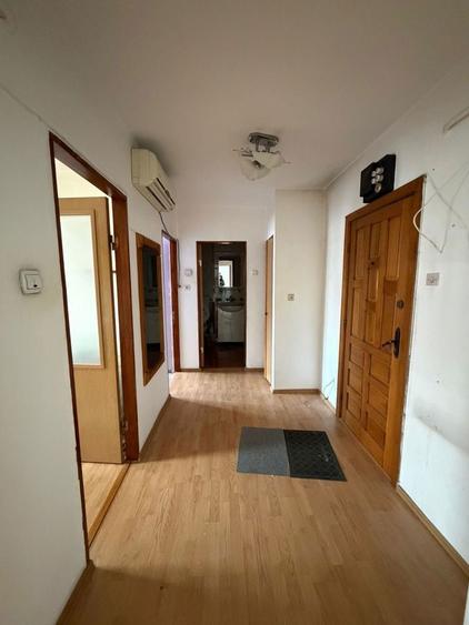 Apartament cu 2 camere decomandat în Sud