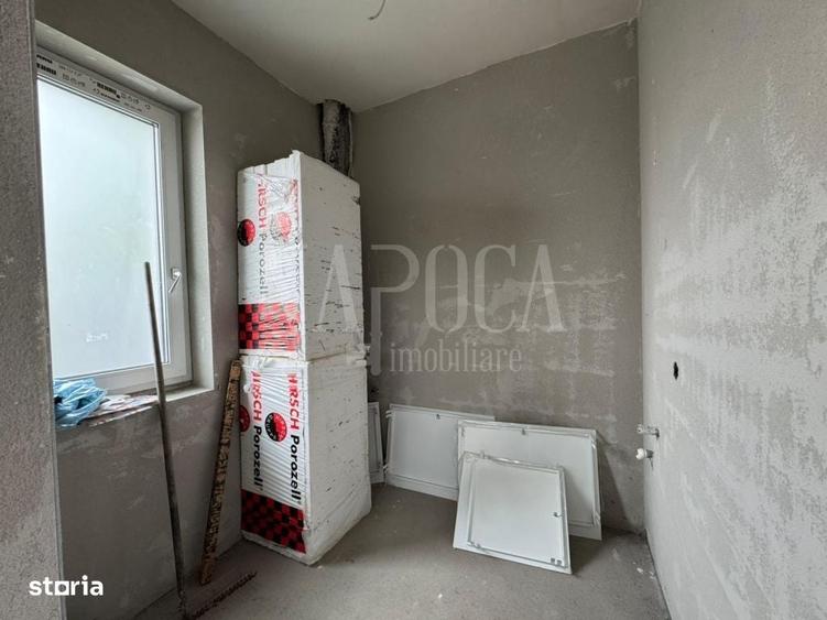 Casă cu 4 camere cu Teren 220.58999633789 Mp în Mănăștur