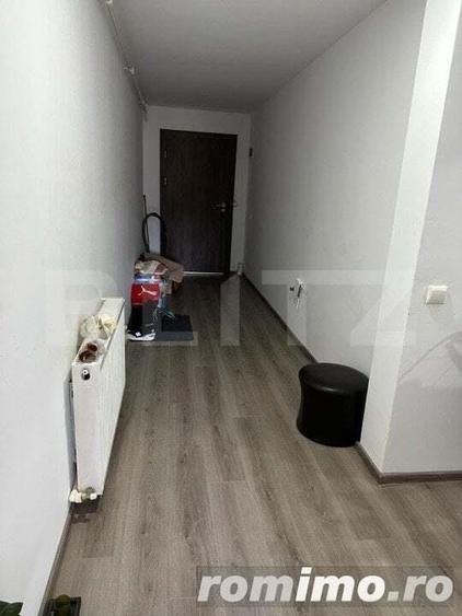 Garsonieră decomandată în Independenței