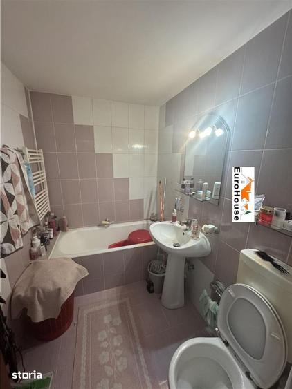 Apartament cu 2 camere decomandat în Ampoi 3