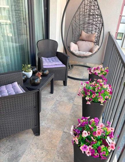 Apartament cu 3 camere decomandat în Exterior Vest