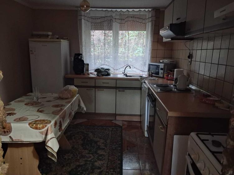 Casă cu 2 camere în Viile Apei