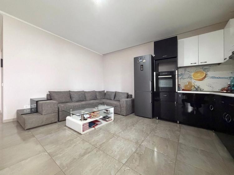 Apartament cu 3 camere decomandat, mobilat în Dumbrăvița