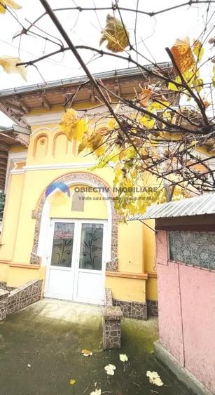 Casă cu 2 camere cu Teren 171 Mp în Vest