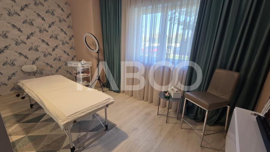 Apartament cu 3 camere decomandat, mobilat în Piața Cluj