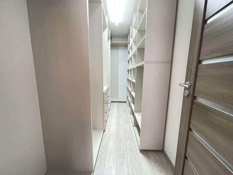 Duplex cu 3 camere cu Canalizare în Mehala