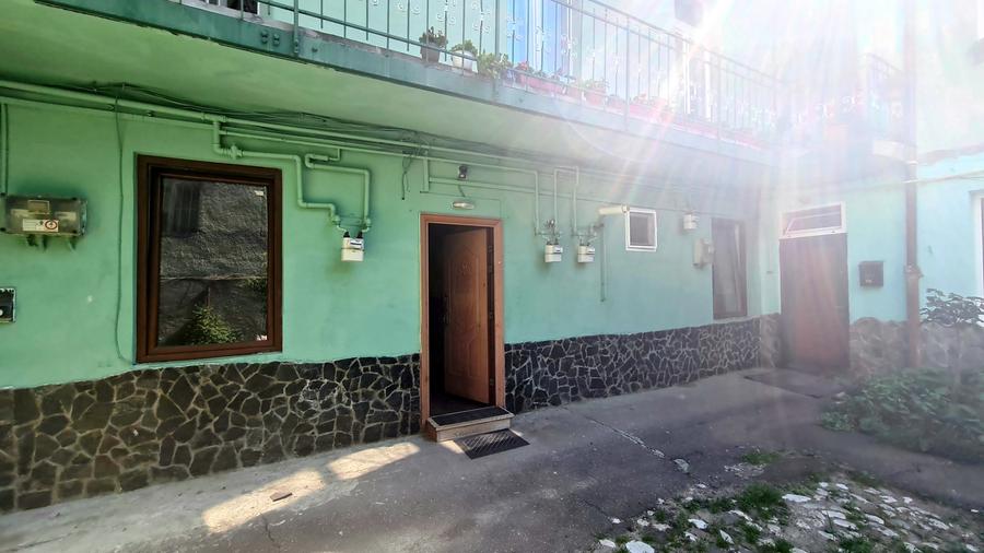 APARTAMENT DECOMANDAT 2 CAMERE CENTRU ISTORIC - 11