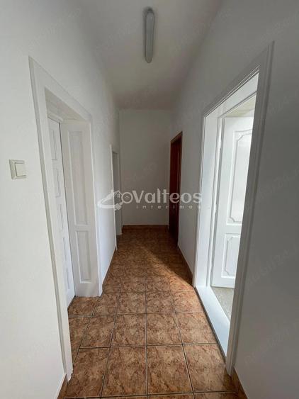 Casă cu 3 camere cu Teren 347 Mp în Central