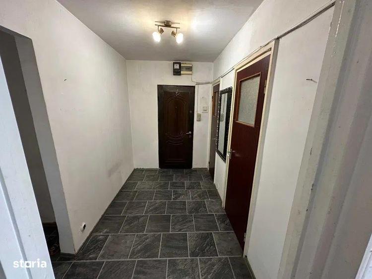 Apartament cu 3 camere decomandat, mobilat în Giurgiului