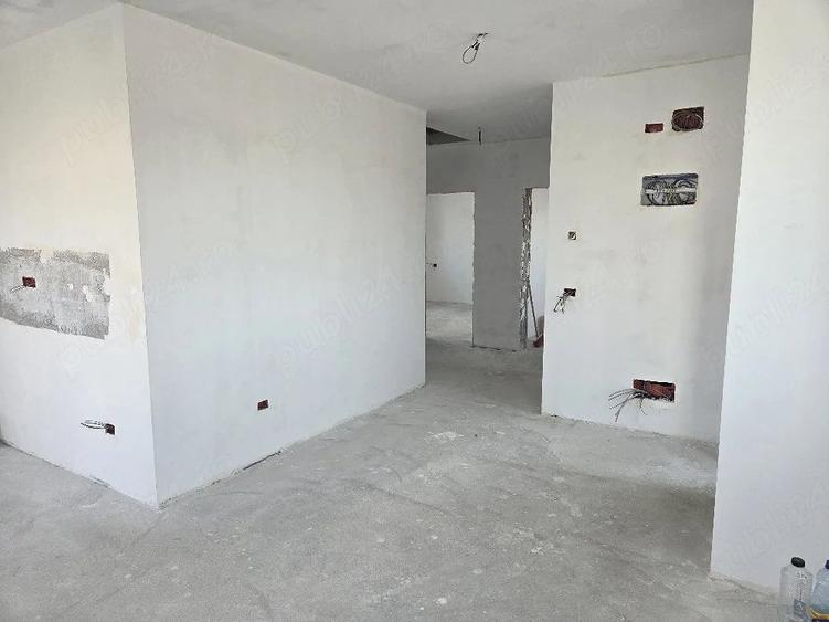 Casă cu Teren 503 Mp în Moșnița Veche