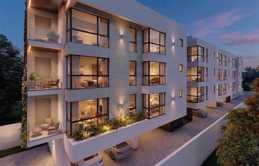 Casă cu 20 camere cu Teren 1300 Mp în Pipera