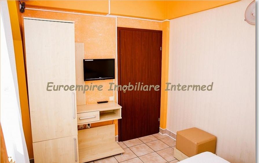 Spațiu comercial, de 500 mp, în Costinești