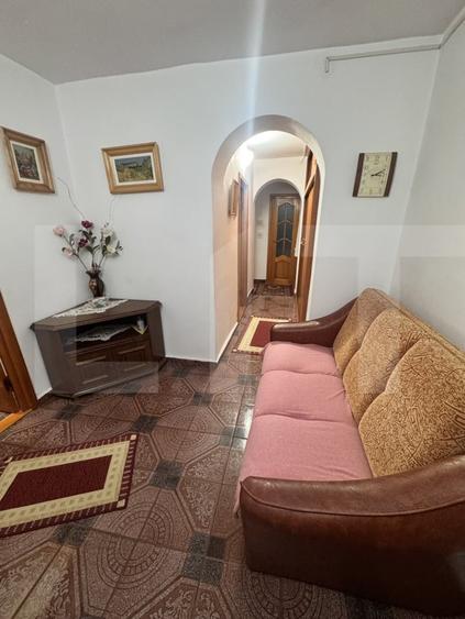 Apartament cu 3 camere decomandat în Ultracentral