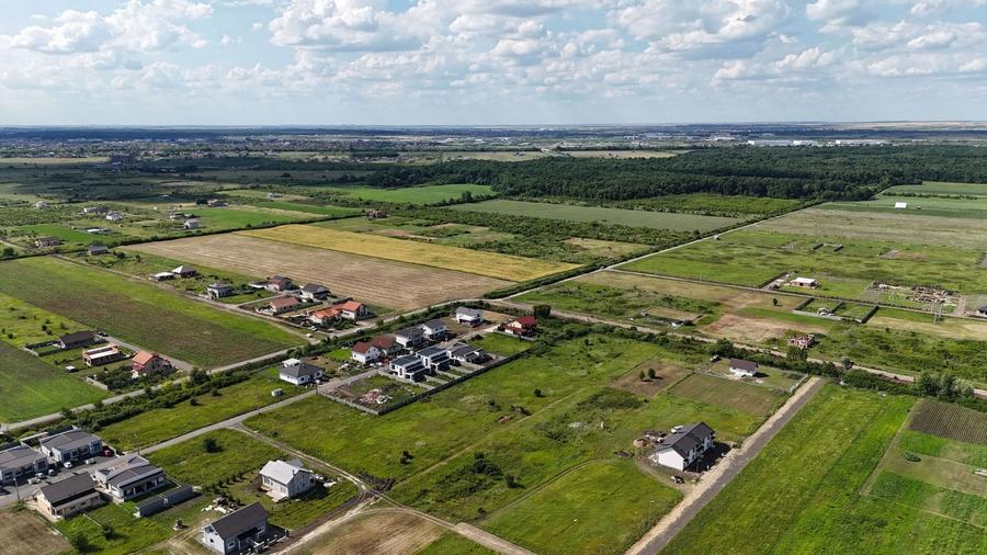 Teren Construcții intravilan de 956 mp, în Moșnița Nouă