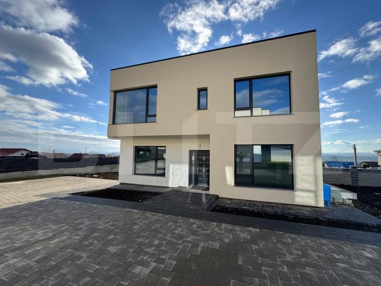 Casa moderna, cartier privat, 120 mp utili, 600 mp teren, Burdujeni - 1