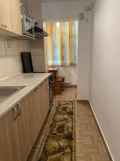 Garsonieră decomandată în Exterior Vest