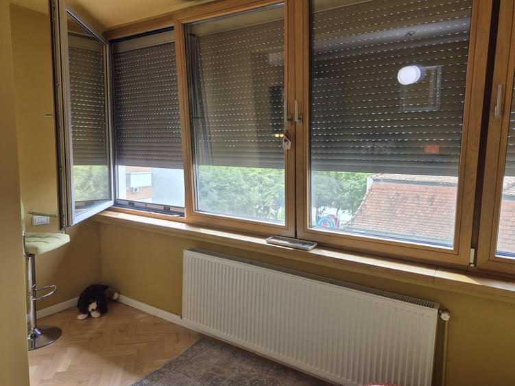 Garsonieră decomandată în Central
