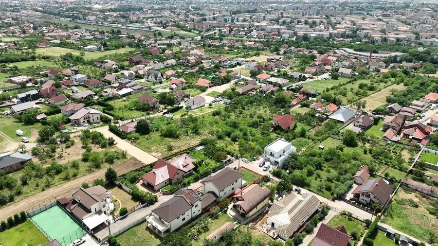 Casă individuală cu 4 camere cu Canalizare în Dealuri Oradea