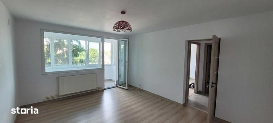 Vand apartament 3 camere Zona V-uri - 4