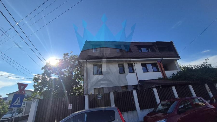 Apartament cu 3 camere semidecomandat, mobilat în Străulești