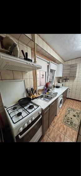 Apartament cu 2 camere decomandat în Eroii Revoluției