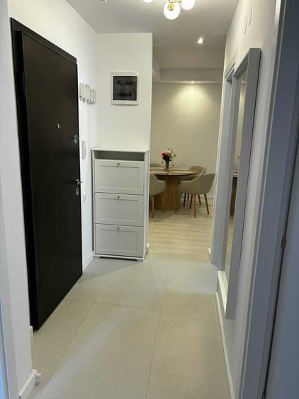 Apartament cu 2 camere decomandat în Tunari