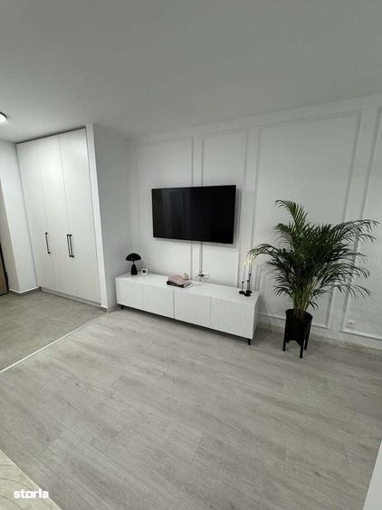 Garsoniera lux, Hils Brauner, Metrou 5 min - 7