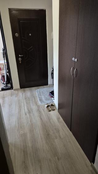Apartament cu 2 camere decomandat în Lotus
