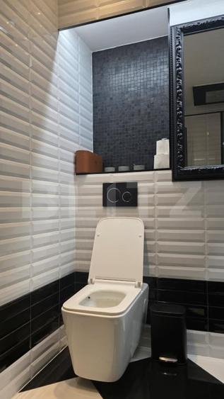 Apartament cu 2 camere semidecomandat, mobilat în Central