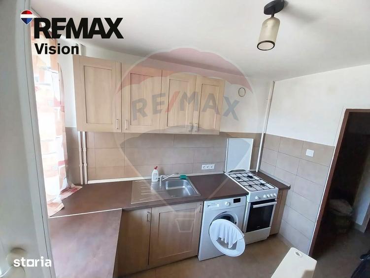 Apartament cu 2 camere decomandat, mobilat în Calea București