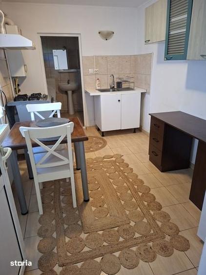 De inchiriat Apt 2 camere la curte S1 - 3
