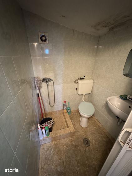 Casă cu 4 camere cu Teren 280 Mp în Rahova