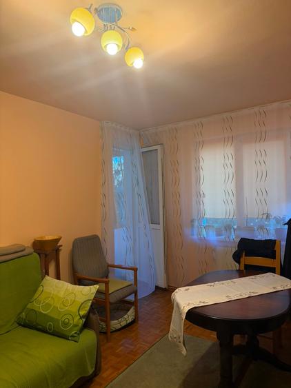 Apartament cu 3 camere decomandat în Ștrand