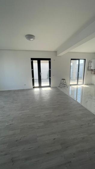Casă individuală cu 3 camere cu Teren 440 Mp în Domnești