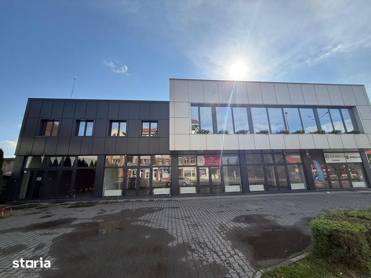 Spațiu comercial, de 421 mp, în Central
