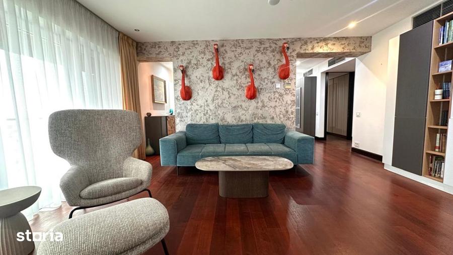 Apartament cu 4 camere, mobilat în Arcul de Triumf