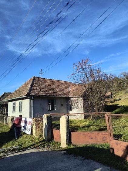 Casă cu 2 camere în Central