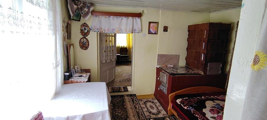 Casă cu 3 camere cu Teren 1000 Mp în Central