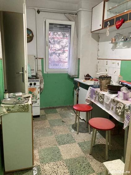 Etaj 1 proprietar .2 camere resita - 10